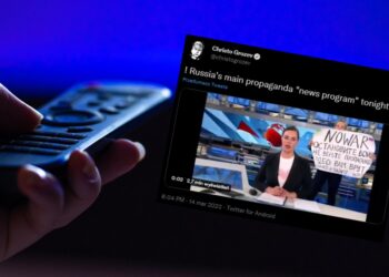 «Вони вам тут брешуть!» Протест російської журналістки в прямому ефірі