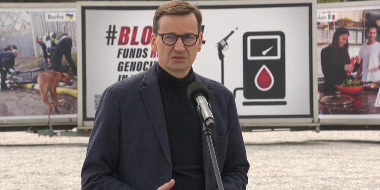 #StopRussiaNow. Прем’єр-міністр Моравецький анонсував рекламну кампанію, яка невдовзі з’явиться в європейських містах [UA/PL]