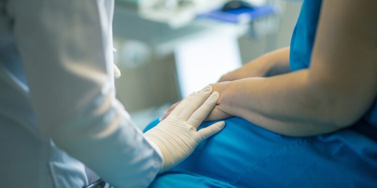 Кілька сотень тисяч українців знаходяться в пошуку роботи. Компанії потирають руки [UA/PL]