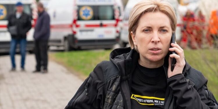 Україна закликає міжнародну медичну організацію «Лікарі без кордонів» (MSF) сформувати евакуаційну місію для порятунку захисників Азовсталі [UA/PL]