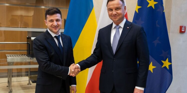 Привітання з Днем Конституціії Республіки Польща [UA/PL]